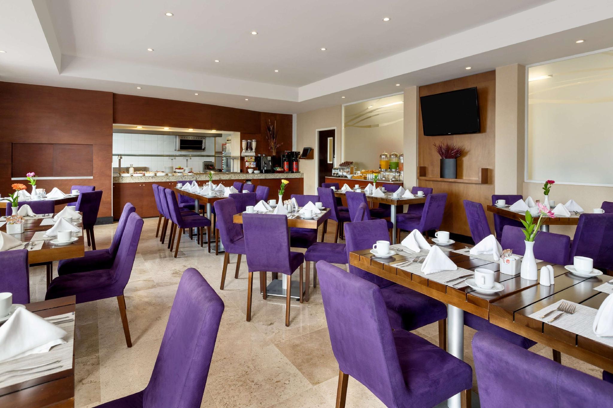 Hotel Doubletree By Hilton Querétaro Extérieur photo