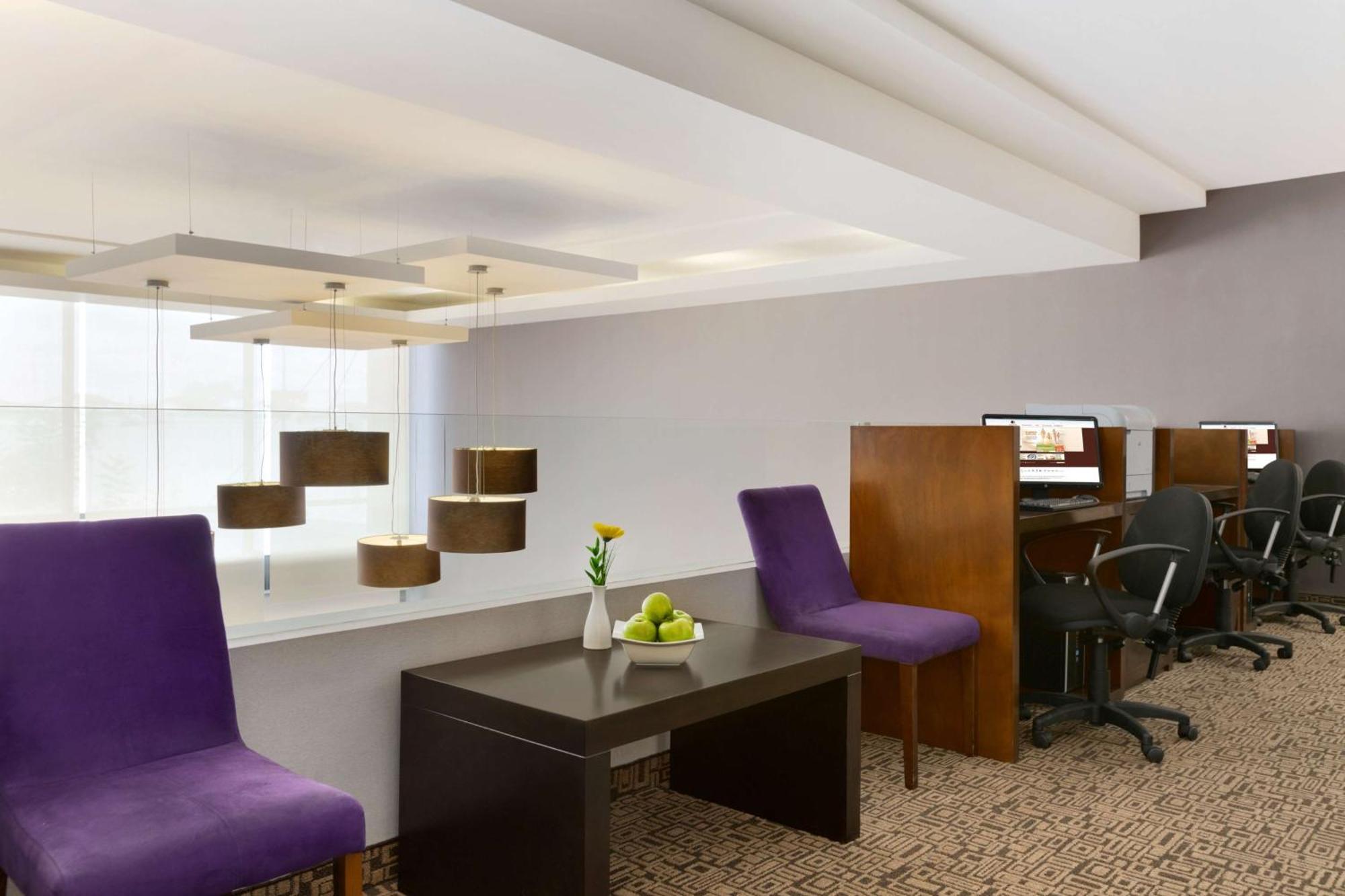 Hotel Doubletree By Hilton Querétaro Extérieur photo