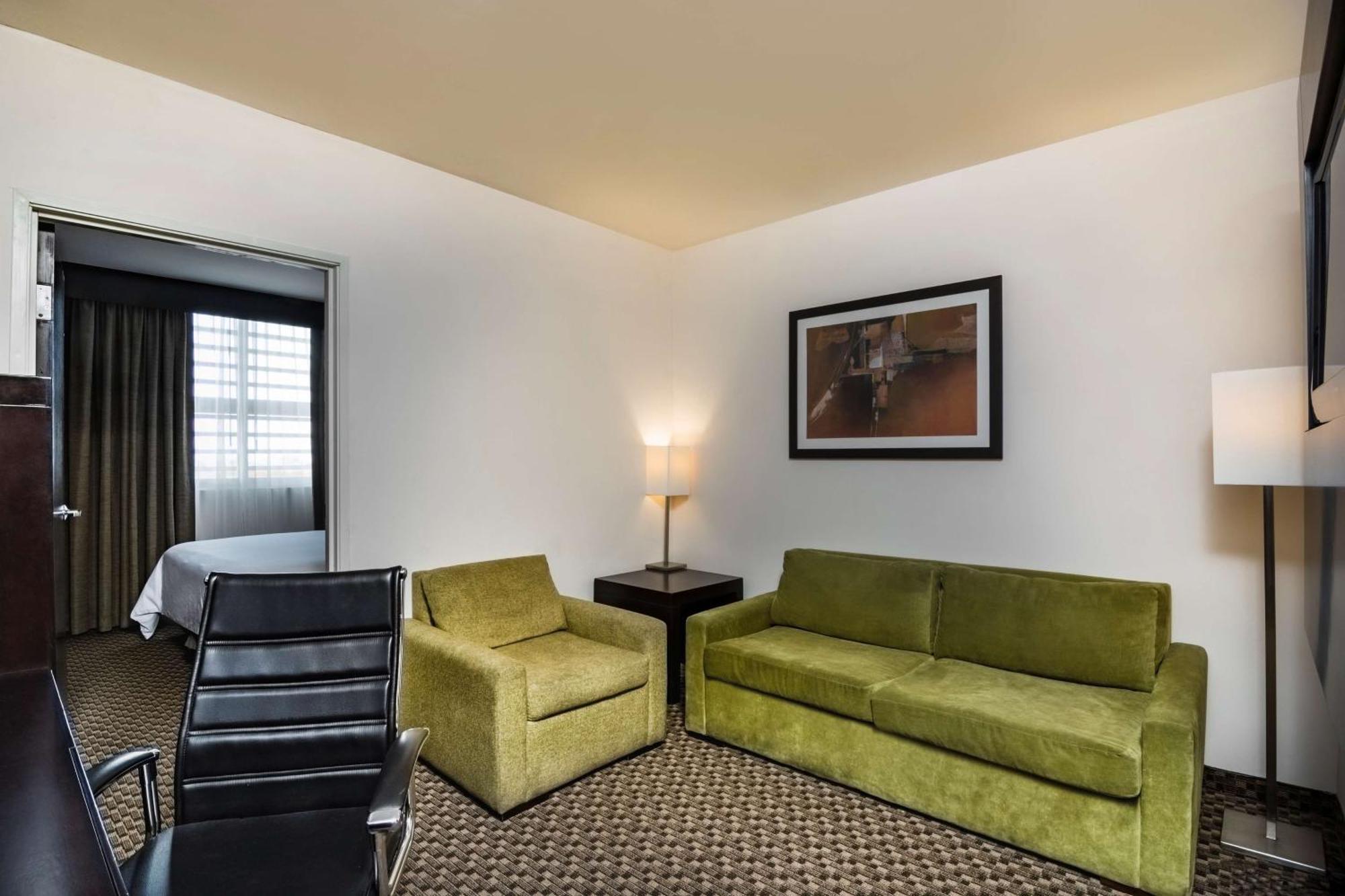 Hotel Doubletree By Hilton Querétaro Extérieur photo